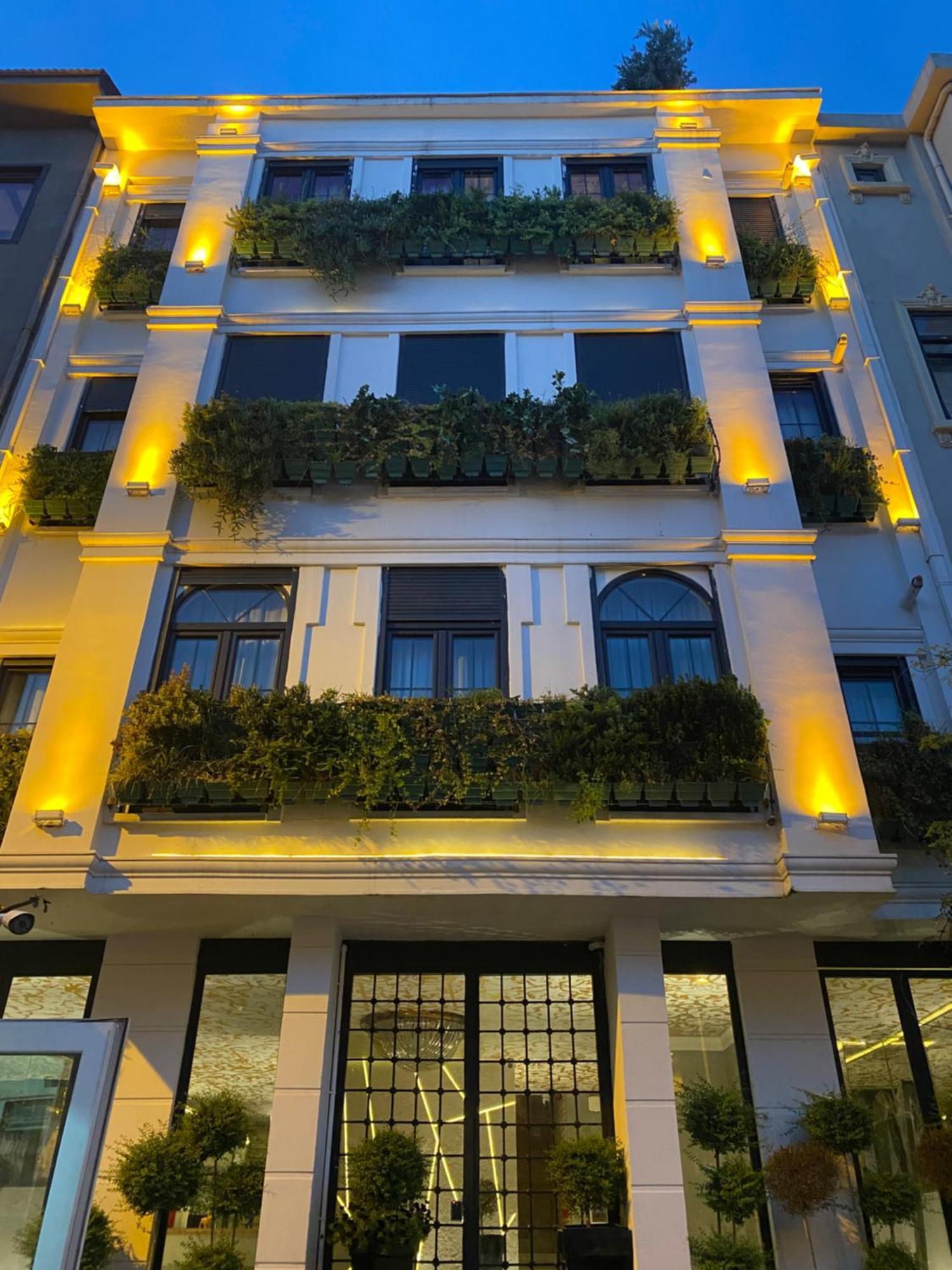 AB Residences-Cihangir Luxury Diamond Apartment Istanbul Bagian luar foto